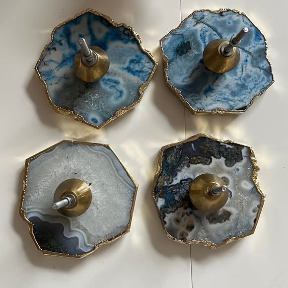 Anthro Stone Swirled knobs - Picture 3 of 8